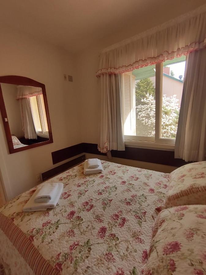 Agradavel 2quartos Familia Prox Ao Negro - 4 Min Do Centro- Com Churrasqueira Apartment